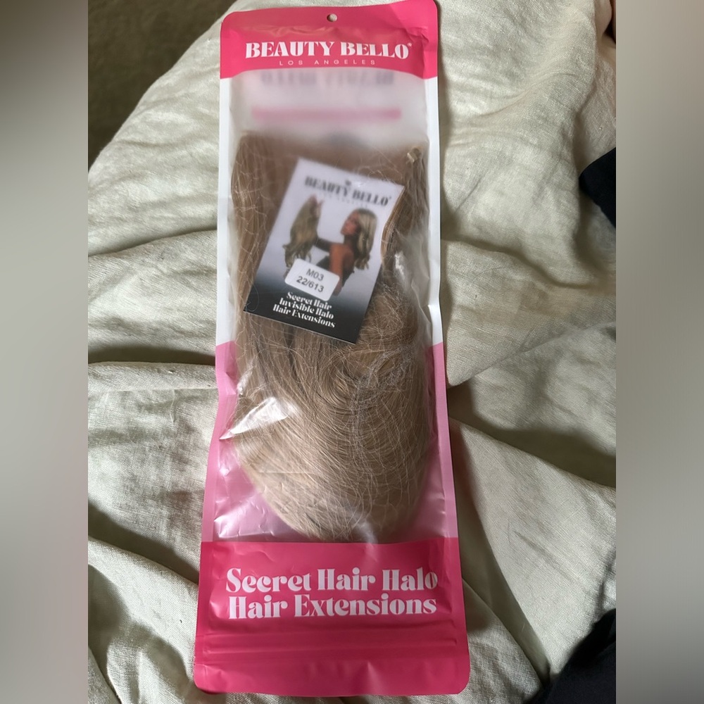 Beauty Bello 16” natural blonde halo synthetic